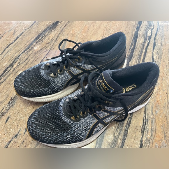 ASICS Men’s Gel Nimbus 22 Knit Running Shoes - Picture 1 of 5